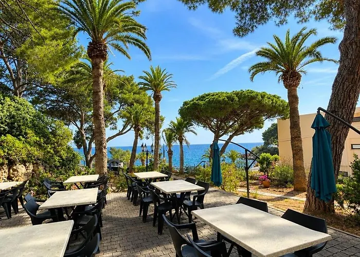 Hotel Vtf Clairefont - Bandol